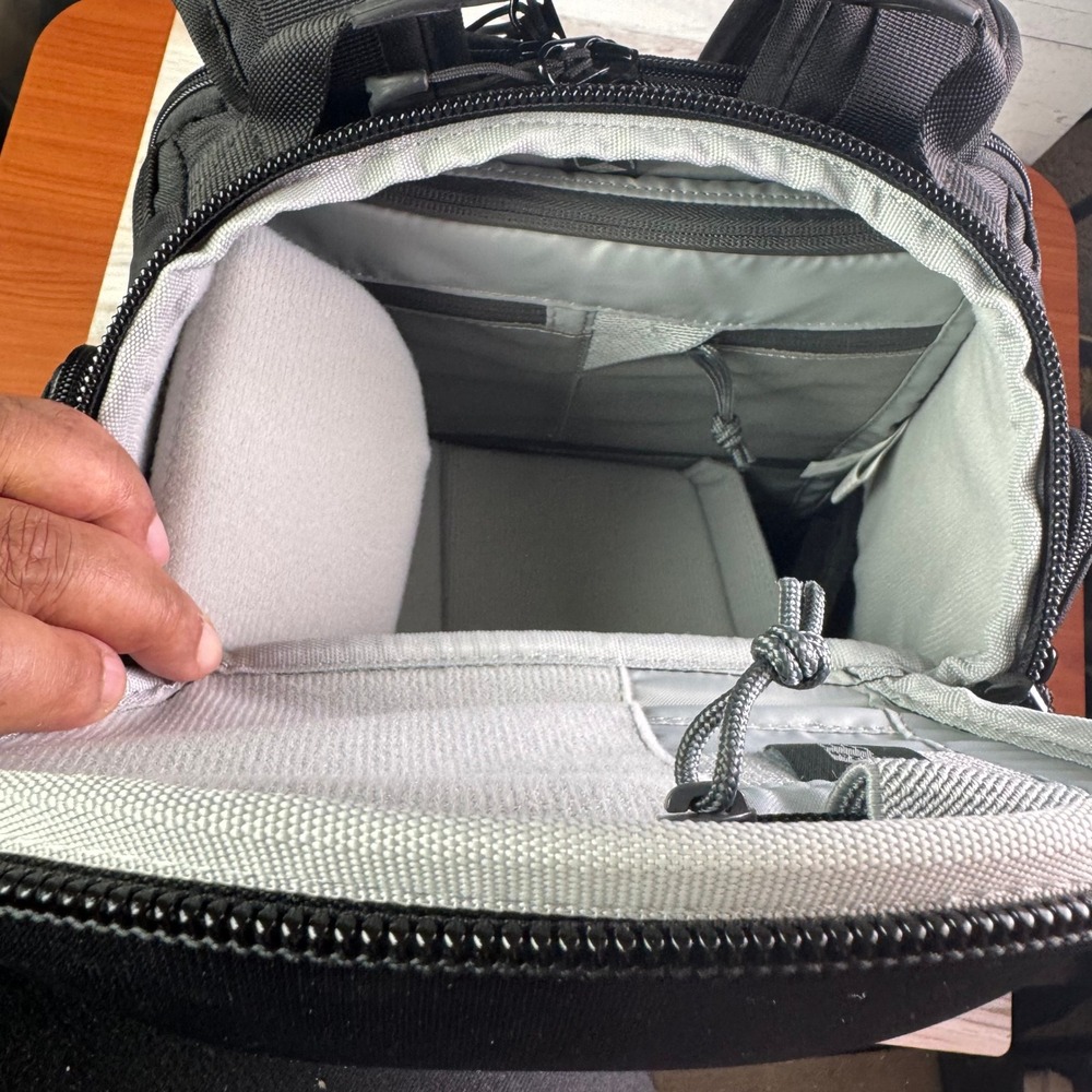 Lowepro ProTactic 350 AW Camera Backpack Black ActivZone Laptop Compartment - Picture 15 of 15